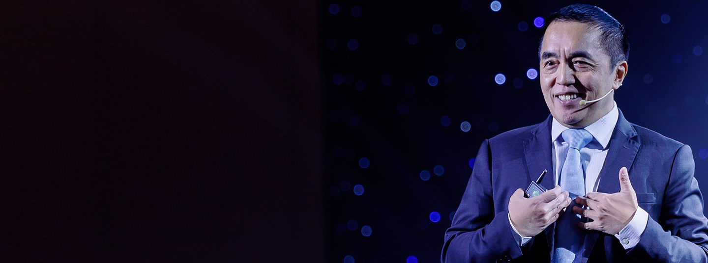 NƠI SỰ NGHIỆP<br>
KIẾN TẠO TƯƠNG LAI